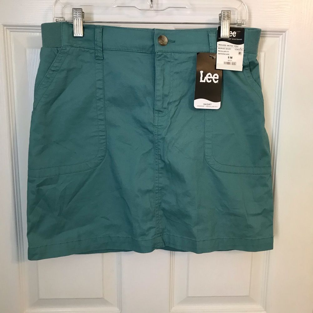 Women’s NWT Lee Skorts in mint green and size 8. Good material - Picture 1 of 3